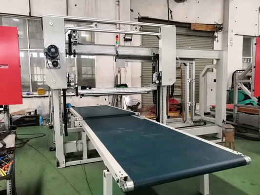 Taglierina verticale della lama di CNC Vibrition per schiuma flessibile rilegata 4kw 380V 50HZ