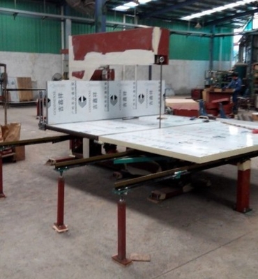 Taglierina verticale DTLQ-4L 1.74kw della schiuma del blocchetto manuale del poliuretano