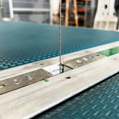 FastWire CNC Soft Rigid Foam Contour Cutting Machine 0,8 mm Pu Foam Cutter
