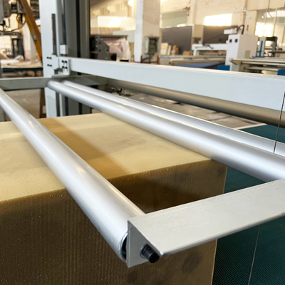 L'unità di elaborazione orizzontale della taglierina automatica a doppia lama spuma tagliatrice di CNC della spugna