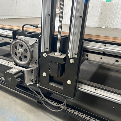 3D il CNC caldo ENV del cavo di asse di CNC 3 spuma taglierina per gli strati della schiuma di stirolo