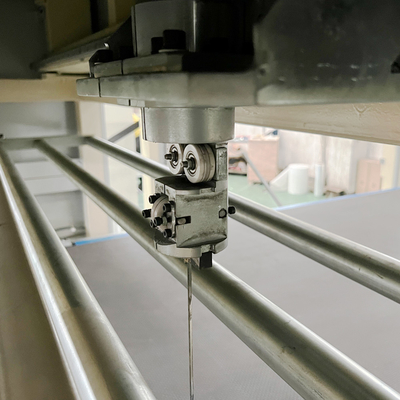 Tipo verticale alta velocità rigida di giro di D&T della schiuma dell'unità di elaborazione della taglierina di contorno