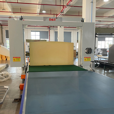 Macchine per la lavorazione al contatore elettronico Poliuretano Alta velocità Macchine per il taglio di schiuma orizzontale per fogli di spugna