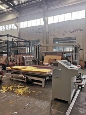 Macchina di scissione di schiuma EVA CNC a vuoto Materasso Macchina di cuscino di schiuma a memoria PU ODM Accettabile
