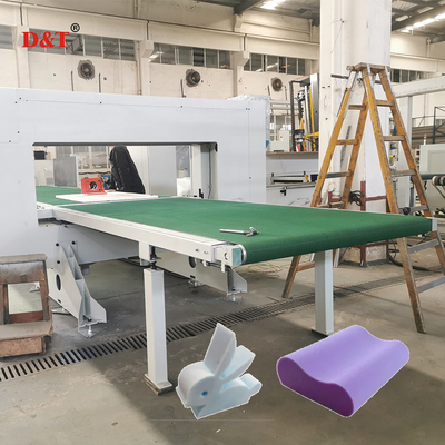 Macchina per il taglio del contorno e della lamiera completamente automatica per il rockwool, la lana minerale, la schiuma di vetro, la schiuma di poliuretano
