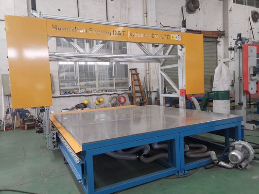 tagliatrice della schiuma di CNC 3D per schiuma rigida e semirigida con la Tabella di lavoro di vuoto