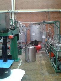 Linea di produzione semiautomatica della schiuma della scatola in lotti per gli strati della schiuma di poliuretano