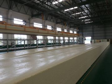 Linea di produzione a macchina continua orizzontale della schiuma unità lunga del blocchetto di schiuma del morsetto