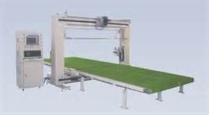 Taglierina d'oscillazione della lama della spugna del lattice di CNC 6m/min, tagliatrice automatica
